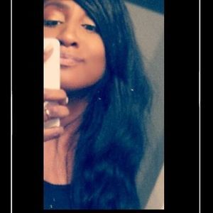 Meet your Posher, Sharon